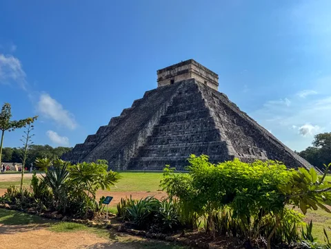 Chichen Itza Ruinen besucht auf der geführten Tour ab Tulum
